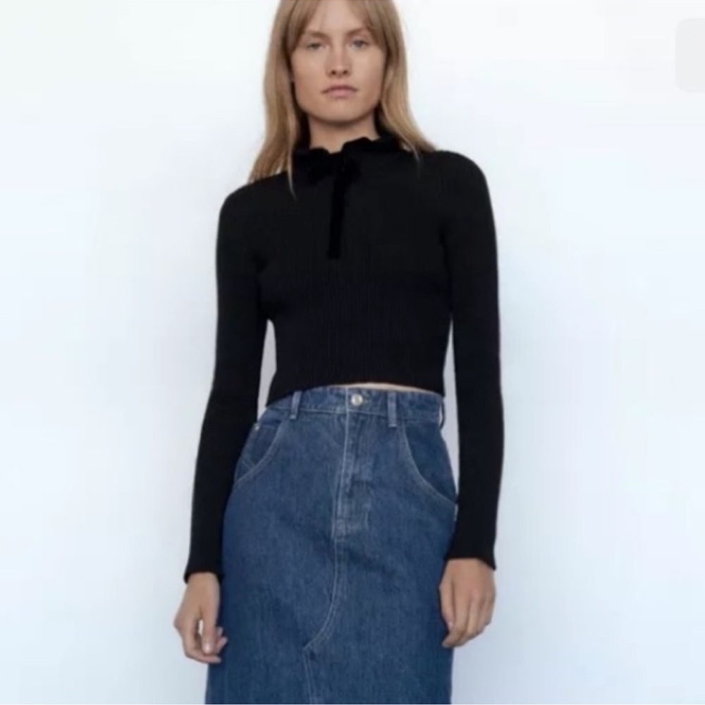 Zara black cropped sweater high collar velvet bow detail